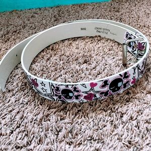Woman’s Skull Belt